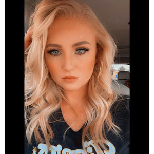 Meet your Posher, Katelynn